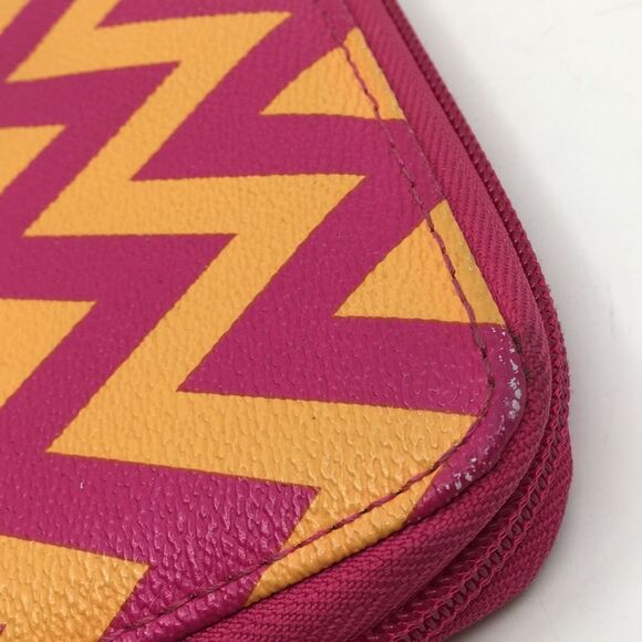 Vera Bradley Ziggy Zags Chevron Accordion Wallet - Picture 11 of 16